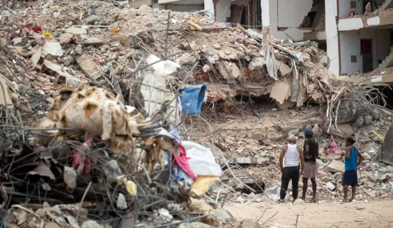 DEATH TOLL FROM EARTHQUAKE RISES TO 190