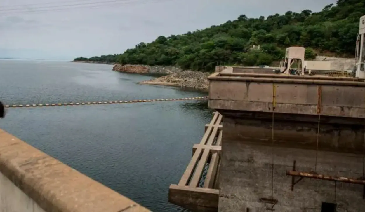 44 PEOPLE DROWN IN FERRY CAPSIZING