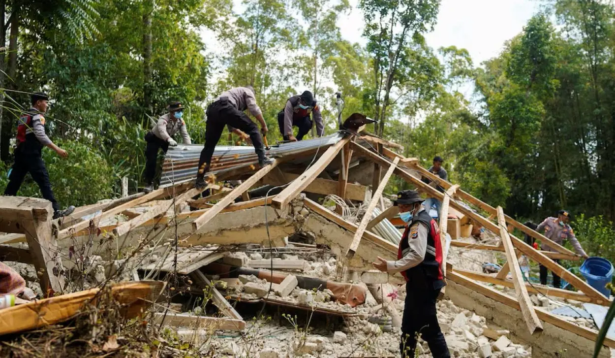 INDONESIA DECLARES STATE OF EMERGENCY UNTIL 28 AUGUST