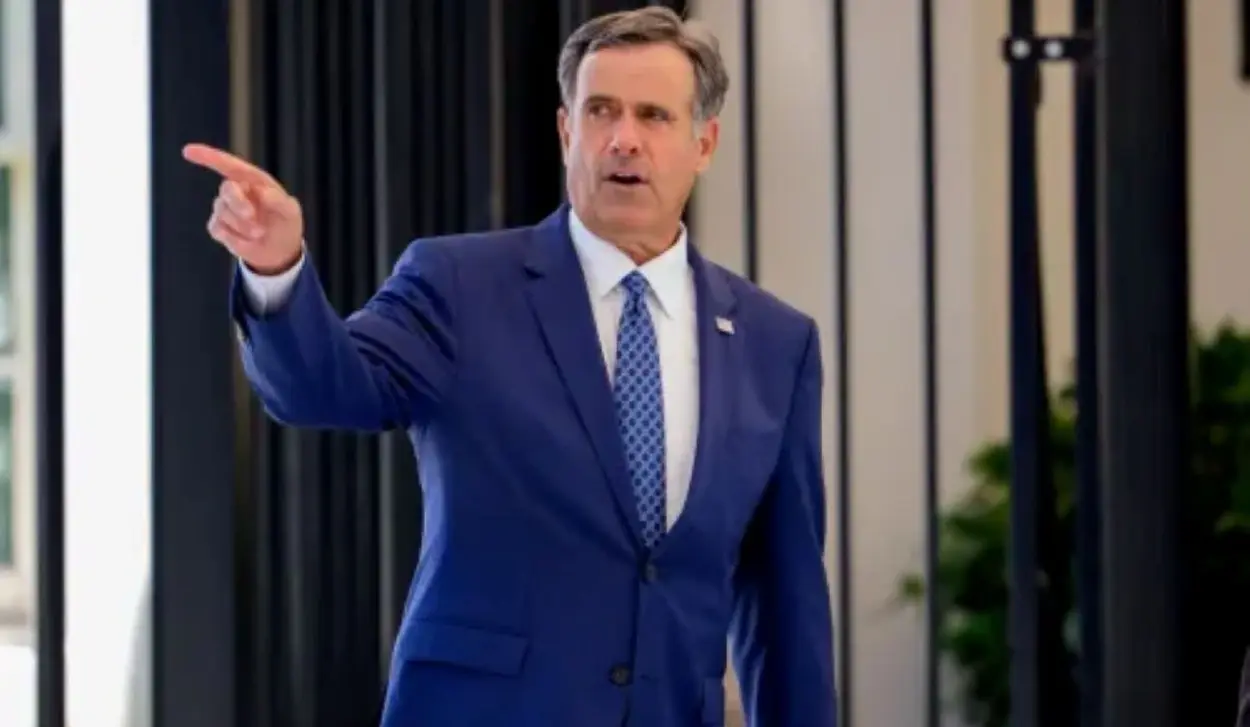 RATCLIFFE PROPOSED TRUMP-PUTIN-ZELENSKY MEETING
