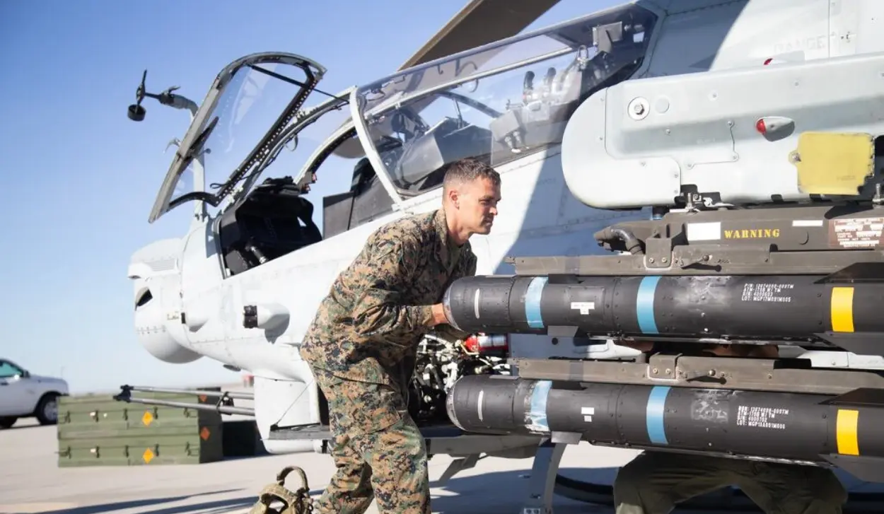 DEFENSE MINISTRY TO PURCHASE 3,000 AIR-TO-GROUND MISSILES