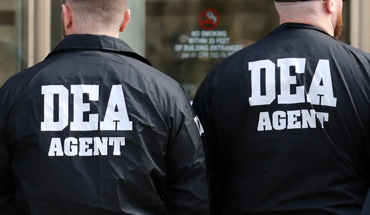 NEARLY 2,000 FIREARMS SEIZED IN WASHINGTON