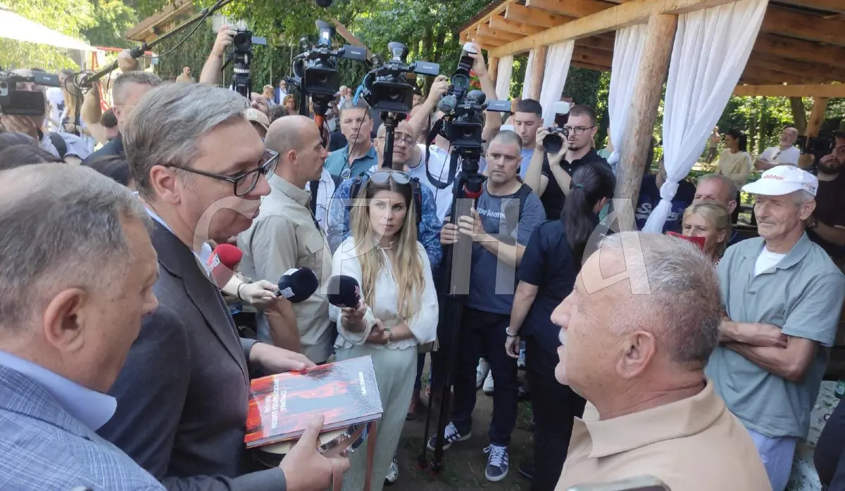 VUČIĆ: WE MUST AVOID RISKS TO THE SERBIAN PEOPLE AS A WHOLE