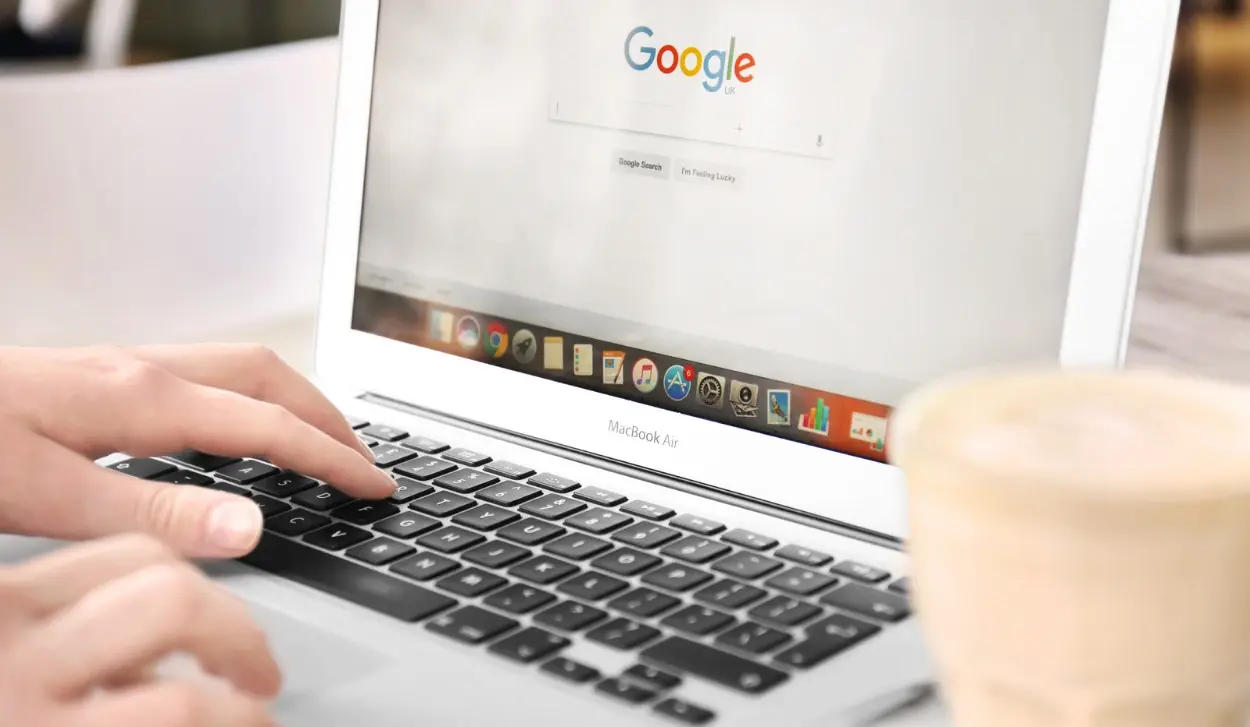 MOSCOW COURT FINES GOOGLE FOR FAILING TO REMOVE ILLEGAL CONTENT