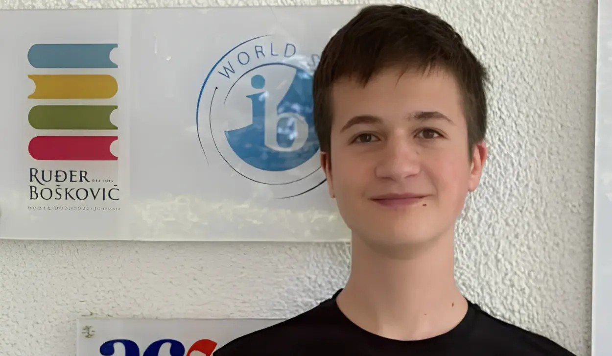 BELGRADE HIGH SCHOOL STUDENT PETAR TOLIMIR WINS GOLD MEDAL