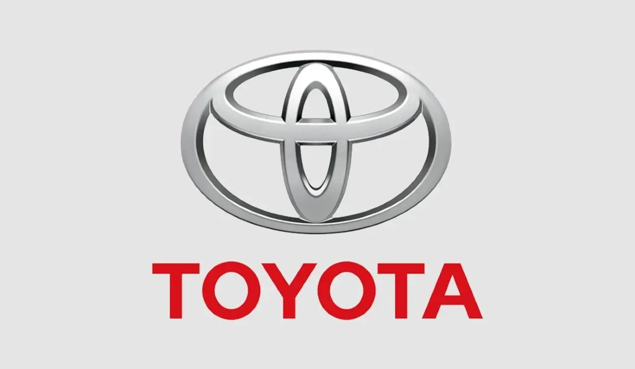 "TOYOTA" RECALLS 655,000 VEHICLES DUE TO A DISPLAY ERROR