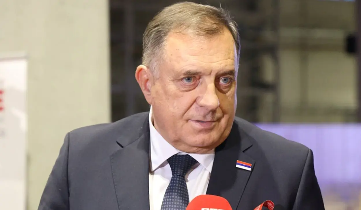 DODIK CALLS FOR CONSIDERATION OF BAN ON MICHAEL MARTENS ENTERING REPUBLIKA SRPSKA