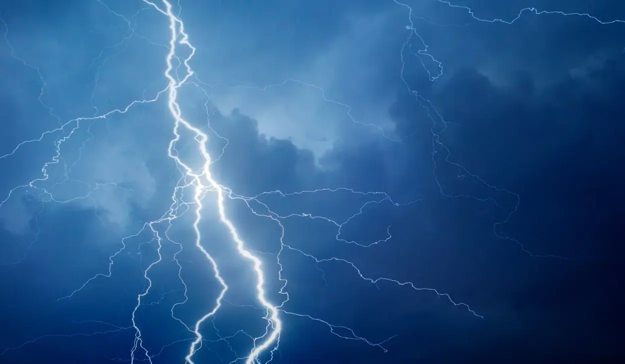 LIGHTNING STRIKES AND KILLS MAN NEAR CELJE, ANOTHER SLIGHTLY INJURED