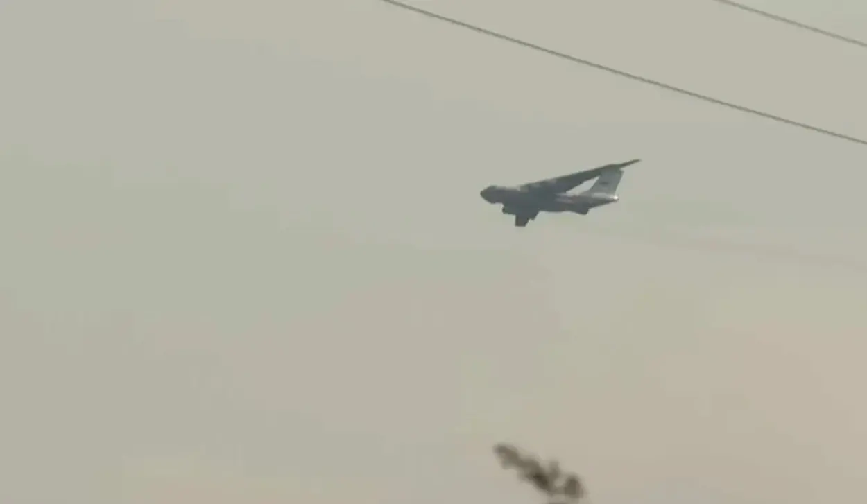 IL-76 BEGINS FIGHTING MAJOR WILDFIRE IN SERBIA'S DELIBLATO SANDS