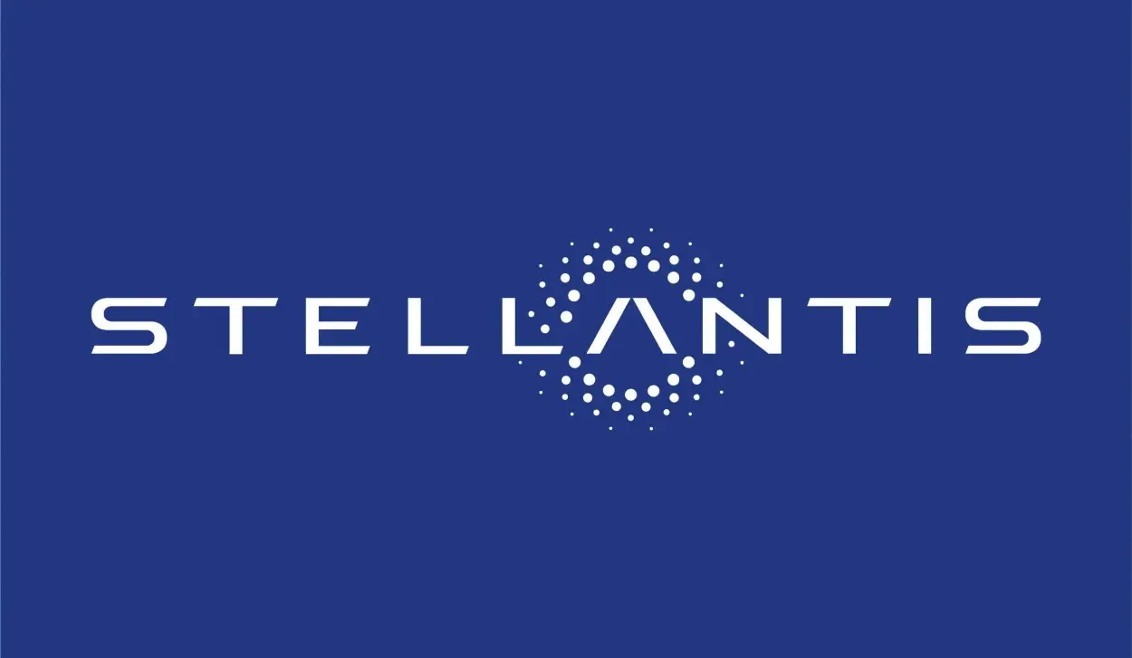 STELLANTIS RECALLS 955,000 VEHICLES DUE TO RADIO SOFTWARE