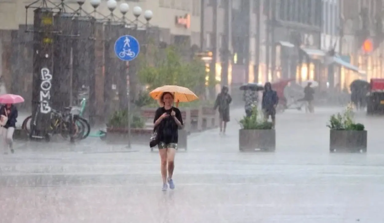 TWO DEAD IN POWERFUL STORMS IN LITHUANIA AND LATVIA
