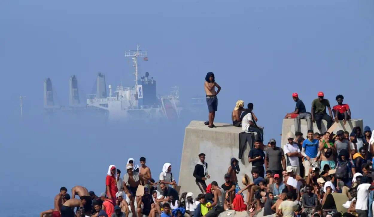 TIGHTENED SECURITY MEASURES DUE TO ANNOUNCED MASS BORDER CROSSING