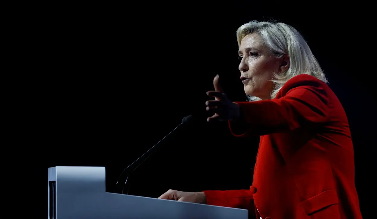 LE PEN'S PARTY PLANS HIJAB BAN