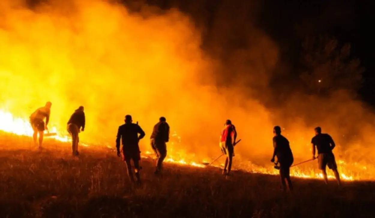 SEVERAL FIRES STILL ACTIVE, ILYUSHIN TO FIGHT BLAZE IN DELIBLATSKA PEŠČARA TODAY