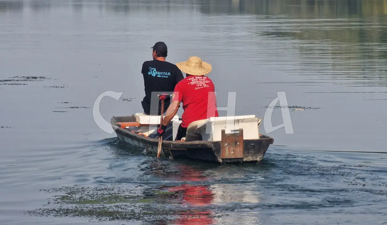 DRAGOSLAV ŠINIK ROWING FROM BELGRADE TO GRADIŠKA TO RAISE FUNDS FOR A NEW VEHICLE TO TRANSPORT CHILDREN WITH DEVELOPMENTAL DISABILITIES