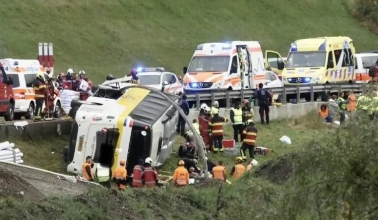SEVERAL PEOPLE KILLED AND INJURED
