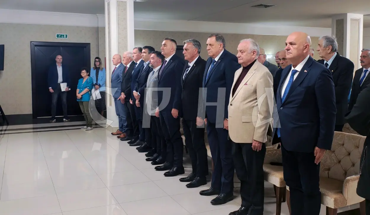 KARAN: TRIBUTE TO GENERATION OF HEALTHCARE WORKERS WHOSE DEEDS ARE FOREVER EMBEDDED IN HISTORY OF SRPSKA