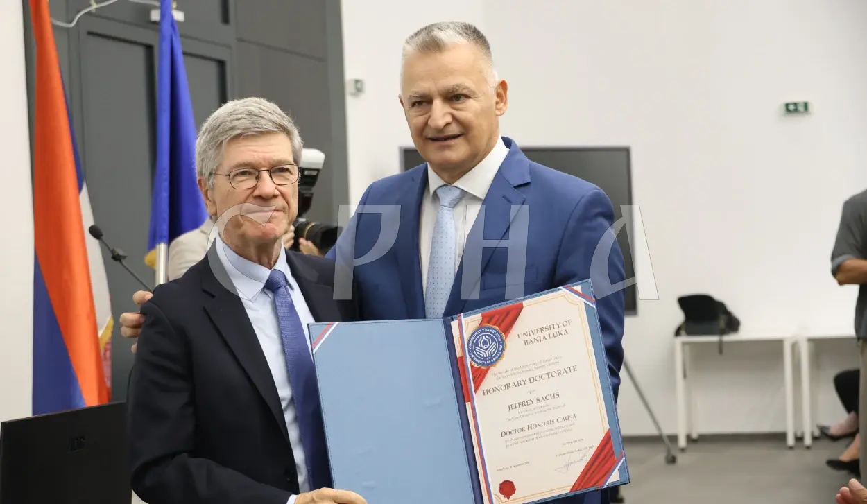 SACHS RECEIVES HONORARY DOCTORATE FOR ECONOMIC CONTRIBUTIONS