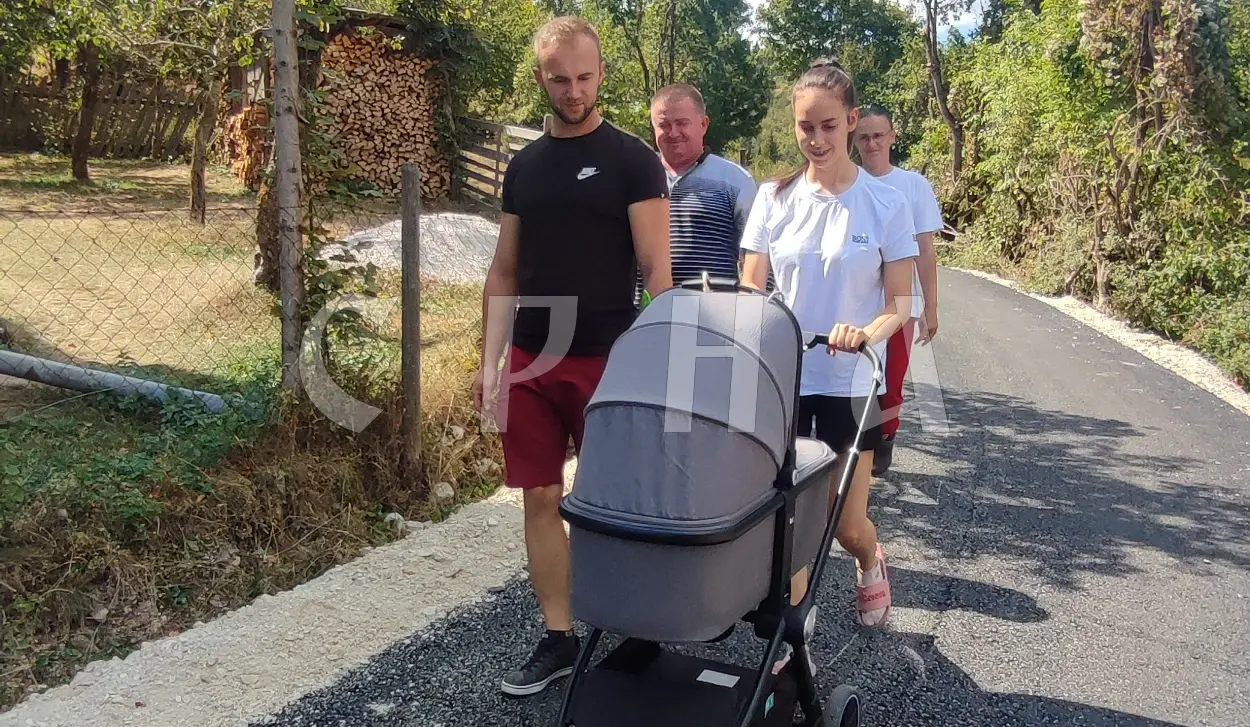 VUČIĆ’S PROMISE FULFILLED - ROAD TO MULTY-MEMBER FAMILY’S HOUSE PAVED