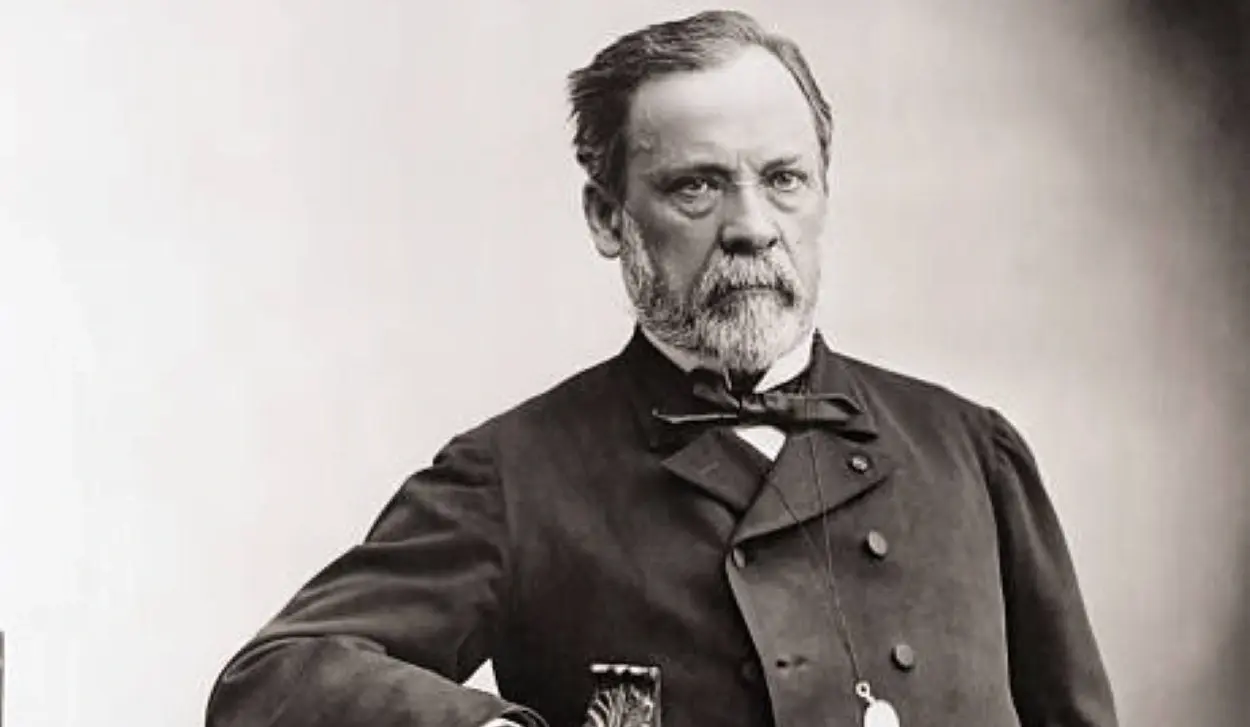 LOUIS PASTEUR - PIONEER OF MICROBIOLOGY AND CHEMISTRY