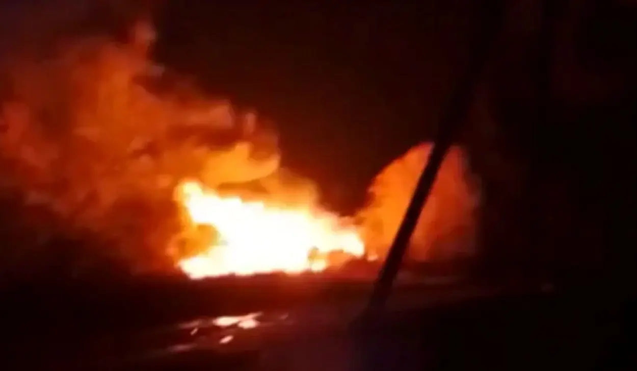 TUPOLEV AIRCRAFT CRASHES, SIX DEAD