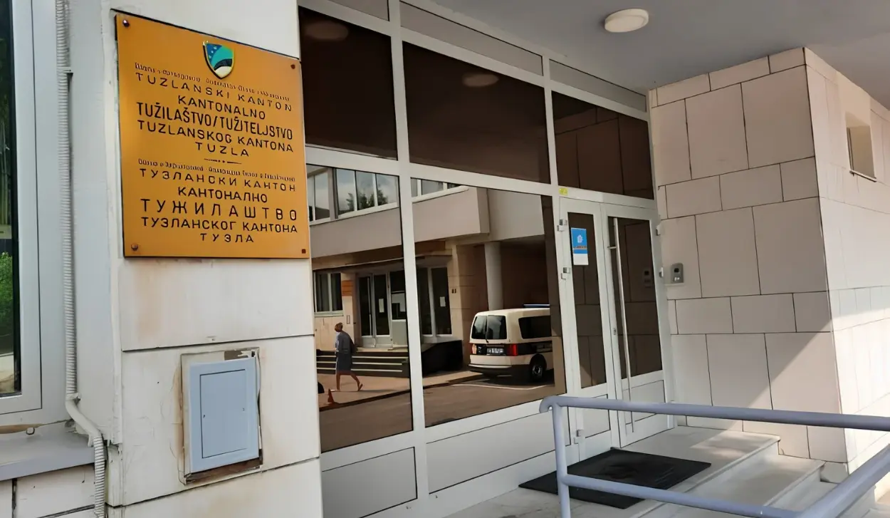 CLAIMS THAT GIRL HAD PREVIOUSLY BEEN SUBJECTED TO PEER VIOLENCE BEING INVESTIGATED