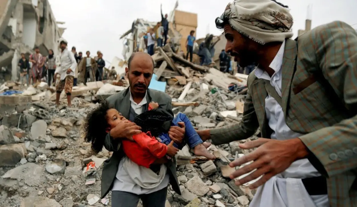 DEATH TOLL RISES TO 838