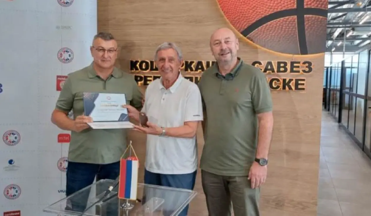 PEŠIĆ VISITS BASKETBALL ASSOCIATION, PRESENTED WITH GOLD BADGE