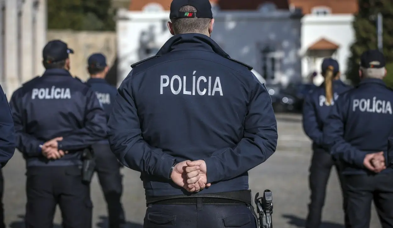 UKRAINIANS PROVOKE RUSSIANS TO TRIGGER POLICE REPORTS