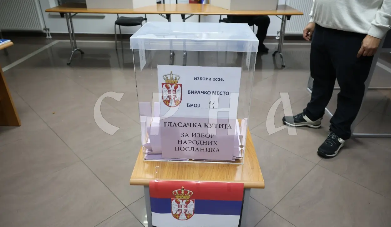 POLLING STATION IN TREBINJE OPENS ON TIME, TURNOUT AT AROUND 10 PERCENT