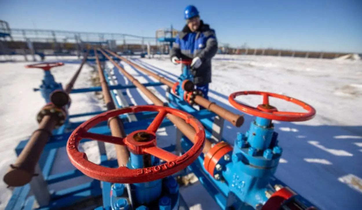 NATURAL GAS SUPPLIES TO THE EU POSSIBLE THROUGH ONE LINE OF NORD STREAM PIPELINE