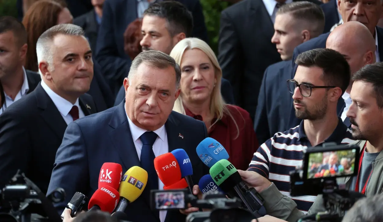 REPUBLIKA SRPSKA TO PRESERVE STABILITY IT CURRENTLY HAS IN ORDER TO BUILD POLITICAL INDEPENDENCE