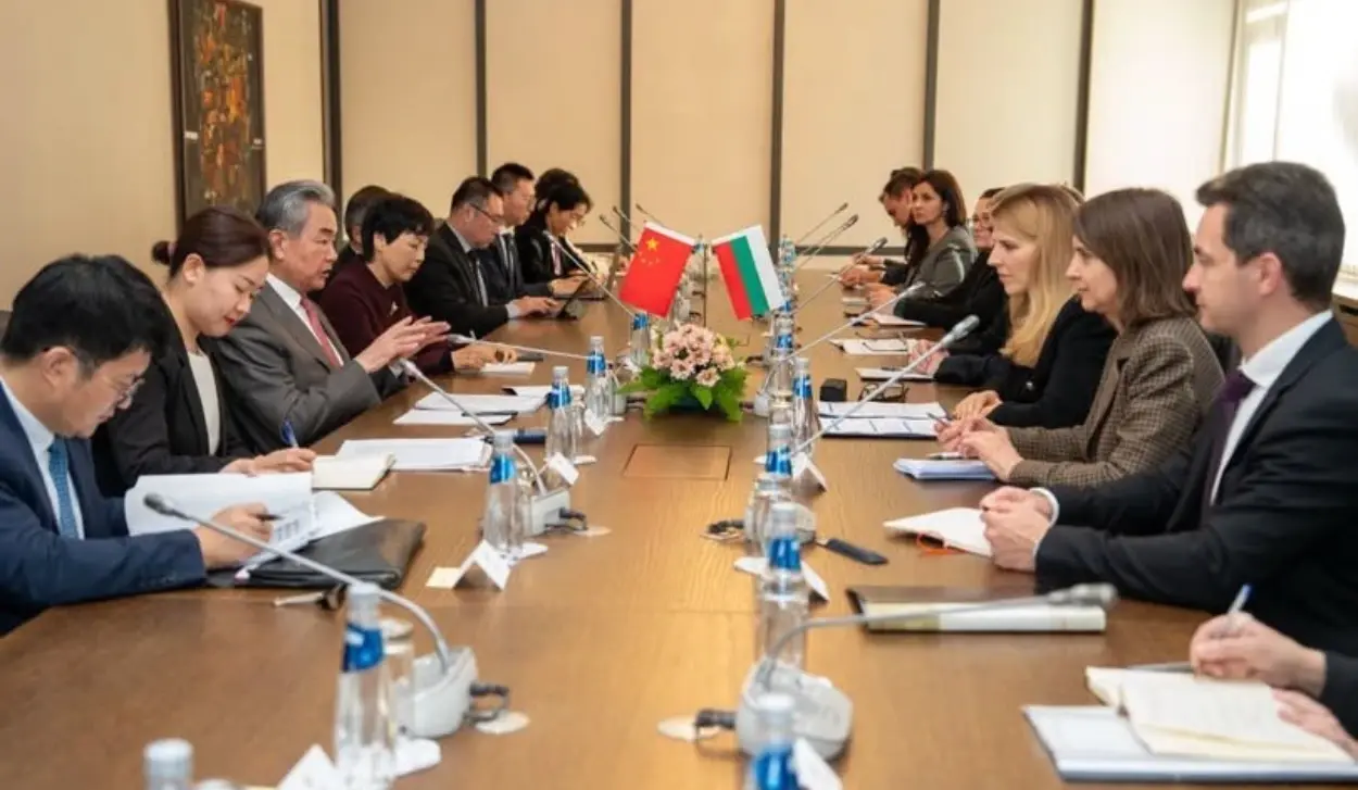 WANG: BEIJING PARTNER TO SOFIA IN PROMOTING MULTILATERALISM