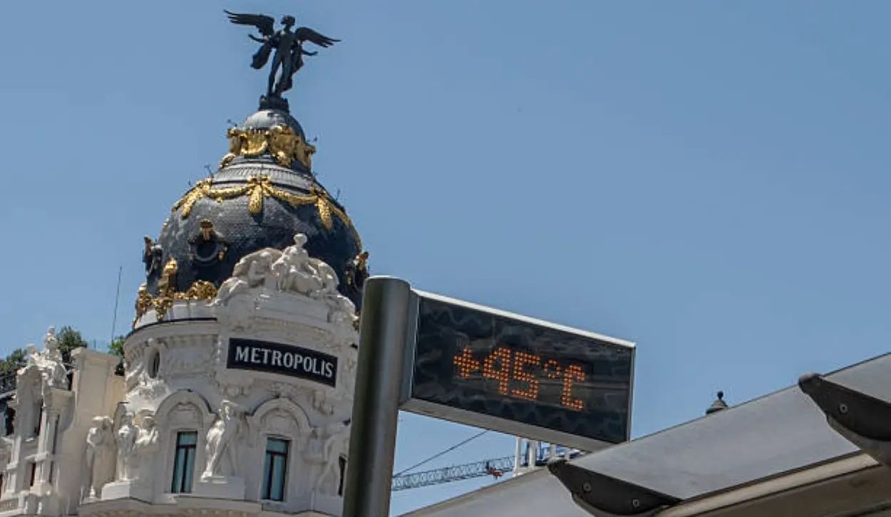 HOT SUMMER CLAIMS 50,000 LIVES