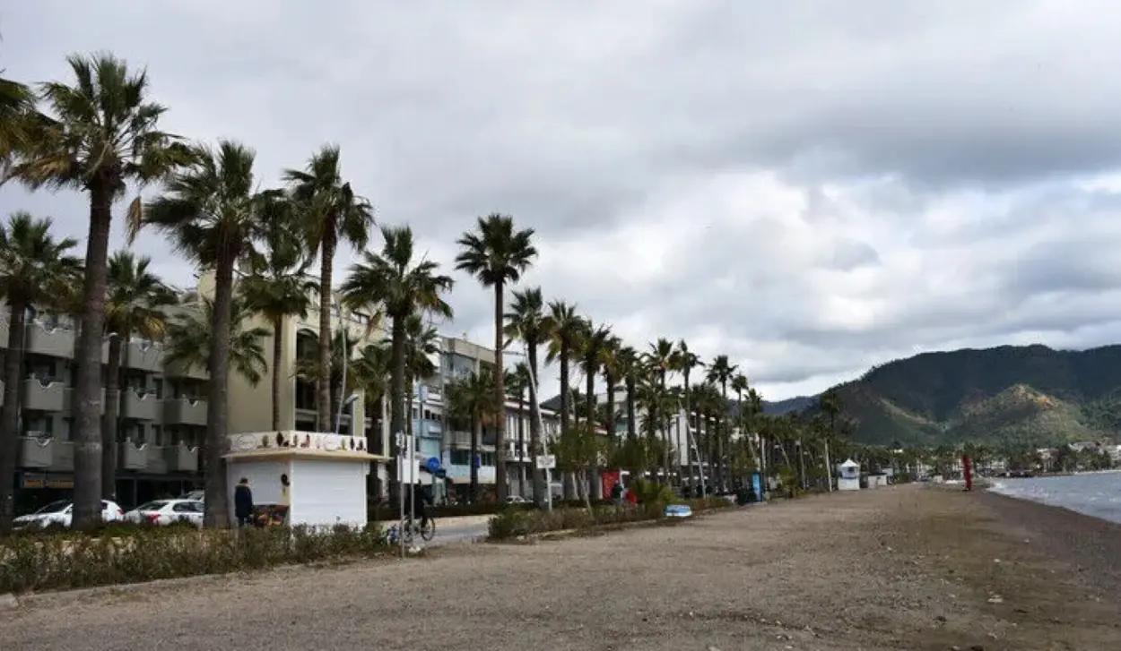 STORM AND HEAVY RAIN HIT CRETE