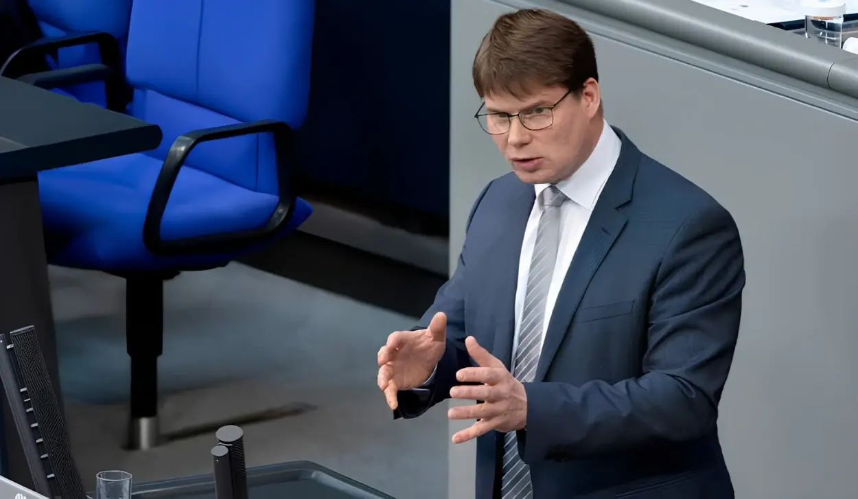 KYIV'S ROLE IN SABOTAGE WOULD JUSTIFY ENDING AID