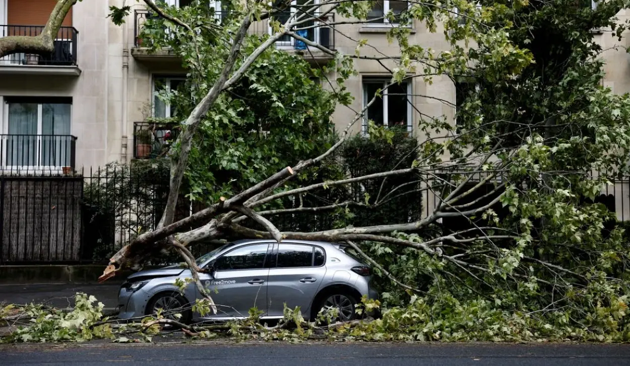 AT LEAST THREE KILLED IN SEVERE STORM