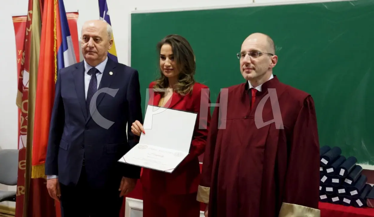 35 LAW GRADUATES AND MASTERS OF LAW PRESENTED WITH DIPLOMAS