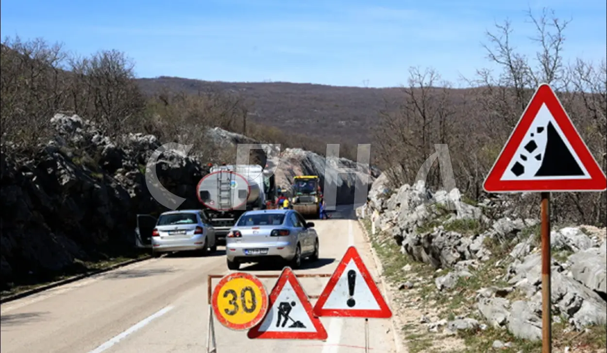NEVESINJE-GACKO ROAD SECTION GETS BAM 350,000 UPGRADE