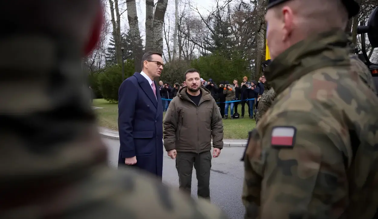 WARSAW HALTS MILITARY AID TO KYIV