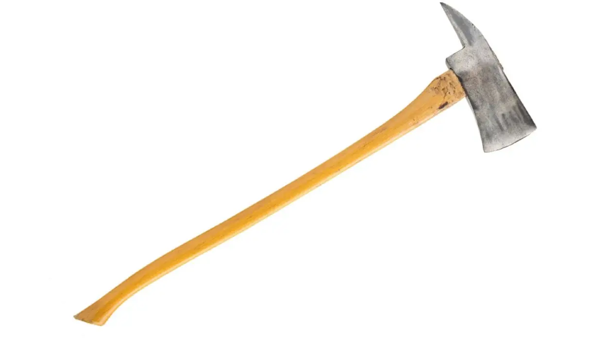 NICHOLSON'S AXE FROM "THE SHINING" GOES UP FOR AUCTION