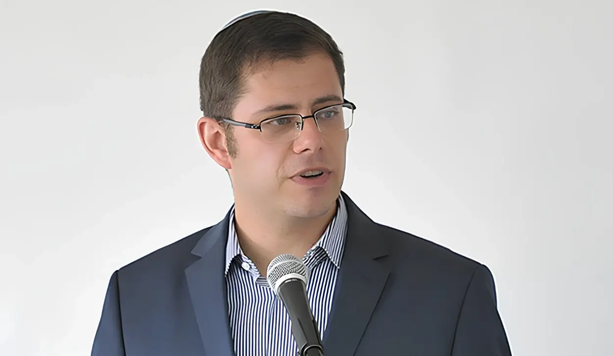 KONTOROVICH CONGRATULATES SNSD ELECTION WIN