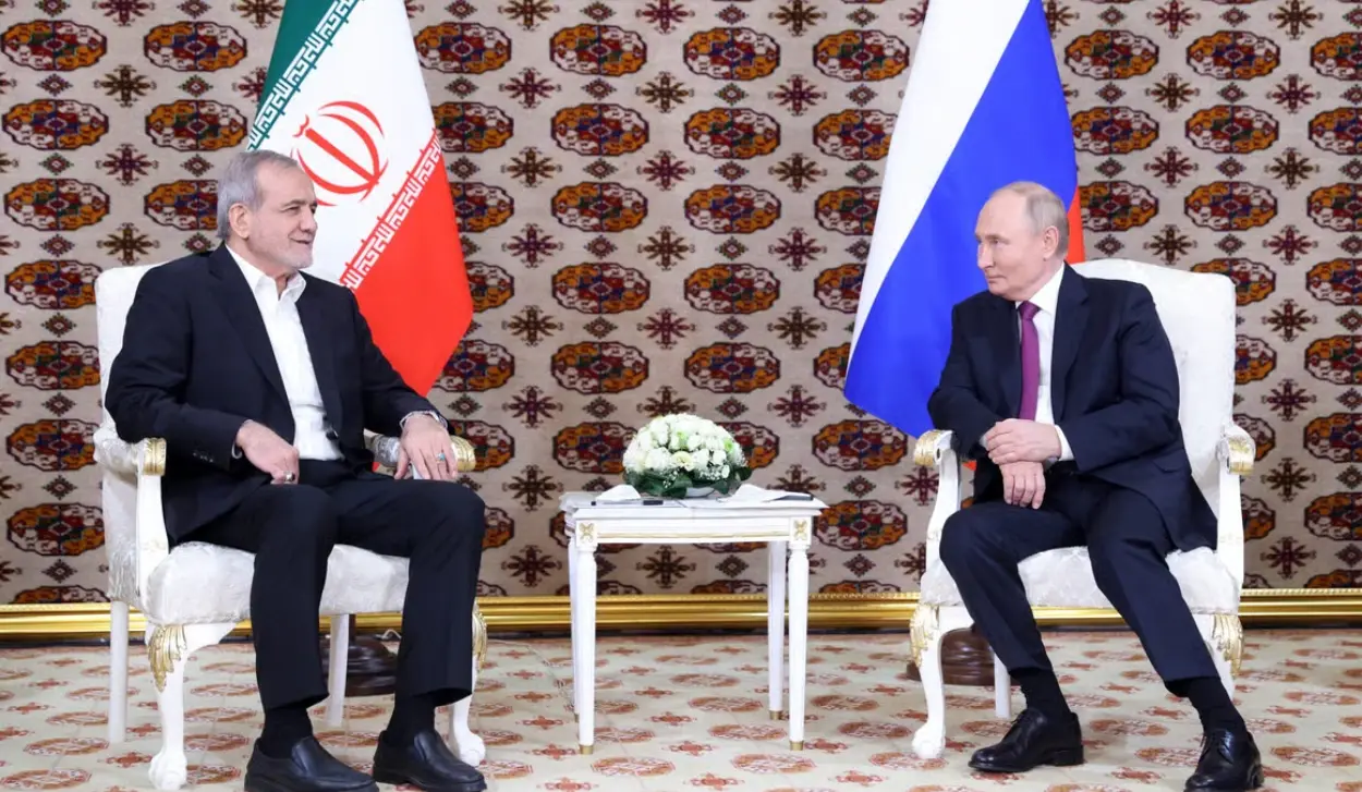 PUTIN HOLDS TALKS WITH PEZESHKIAN