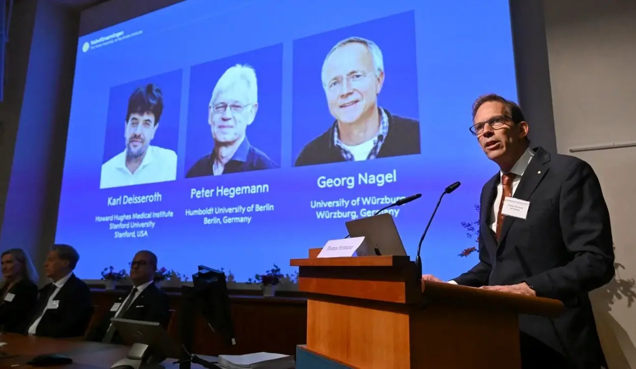 DEISSEROTH, HEGEMANN AND NAGEL WIN NOBEL PRIZE IN MEDICINE